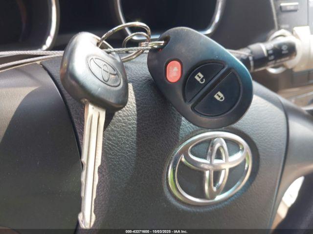 Toyota Highlander Image 14