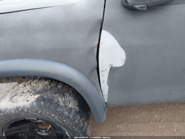 Toyota Tundra Sr5 Image 3