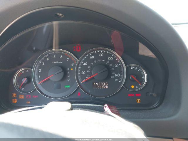 Subaru Outback 2.5i Image 15