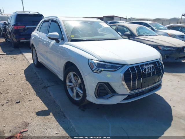  Salvage Audi Q3