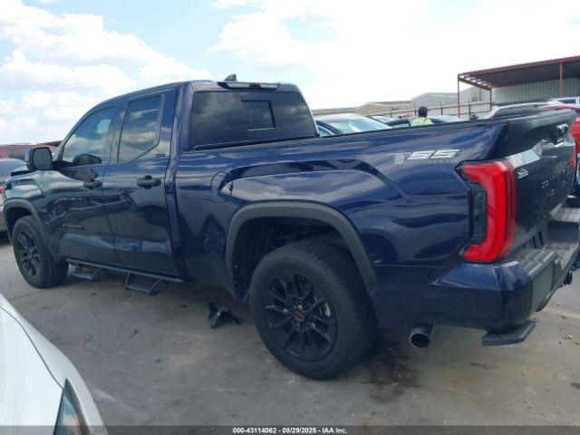 Toyota Tundra Sr5 Image 12