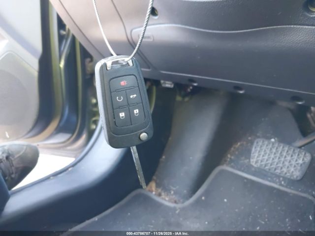 Chevrolet Sonic Lt Auto Image 8