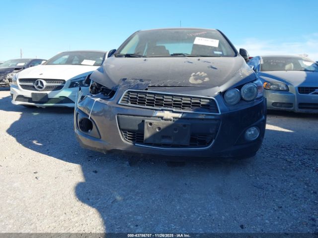 Chevrolet Sonic Lt Auto Image 6