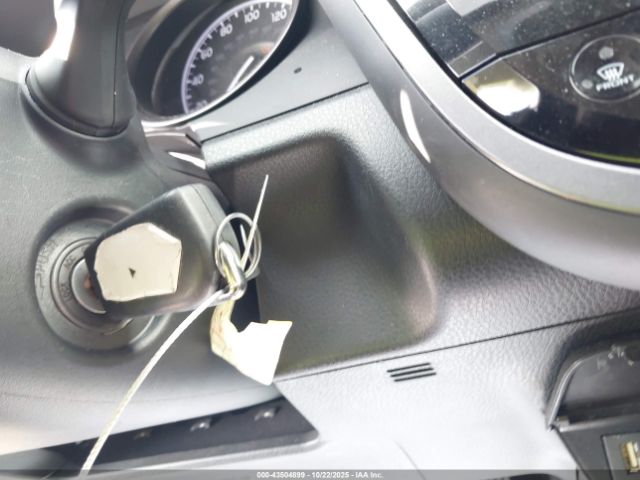 Toyota Camry Se Image 7