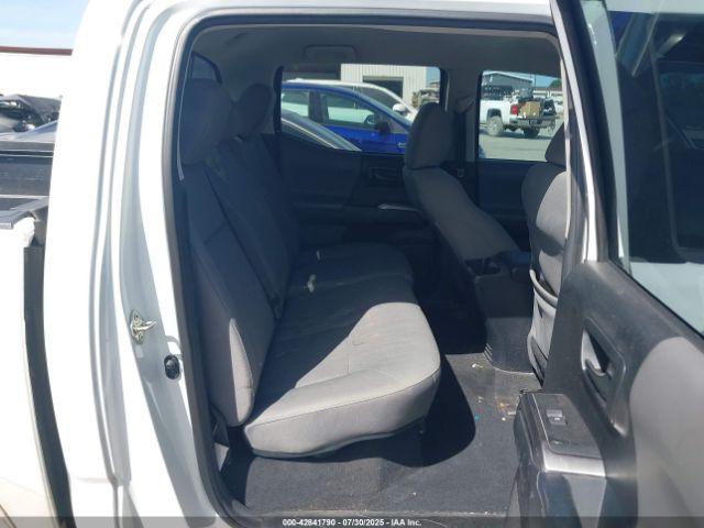 Toyota Tacoma Sr5 V6 Image 9