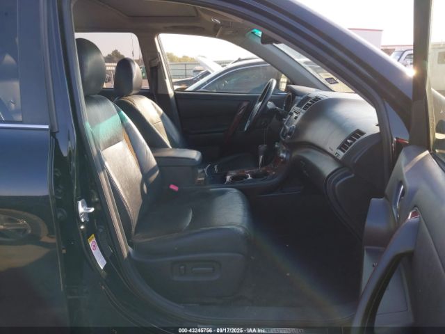 Toyota Highlander Limited V6 Image 3