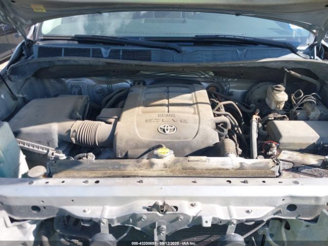 Toyota Tundra Limited 5.7l V8 Image 9