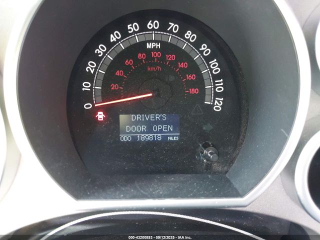 Toyota Tundra Limited 5.7l V8 Image 3