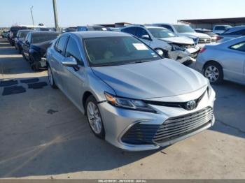 Salvage Toyota Camry