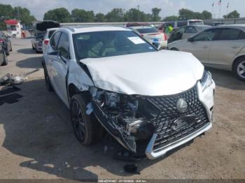  Salvage Lexus Ux