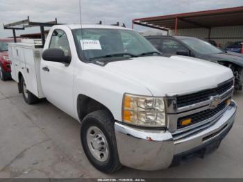  Salvage Chevrolet Silverado 2500