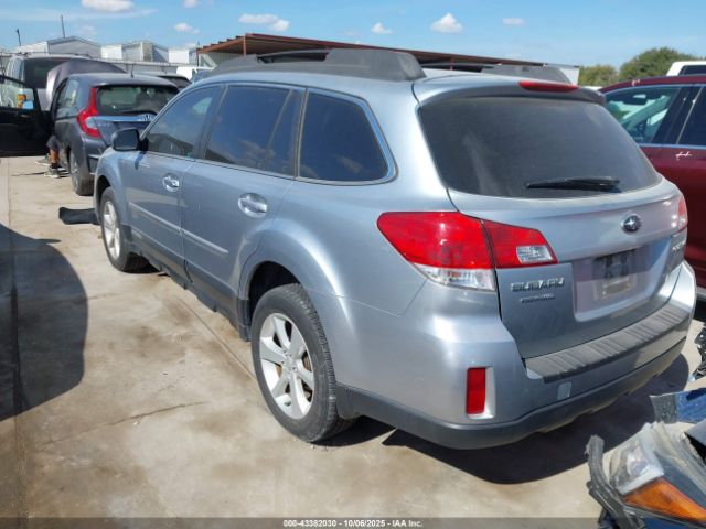 Subaru Outback 2.5i Premium Image 13