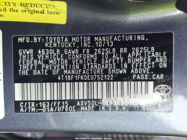 Toyota Camry Se Image 12