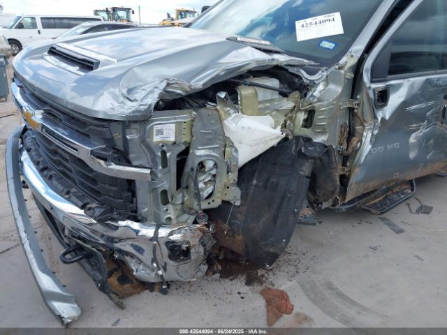 Chevrolet Silverado 3500 Lt Image 15