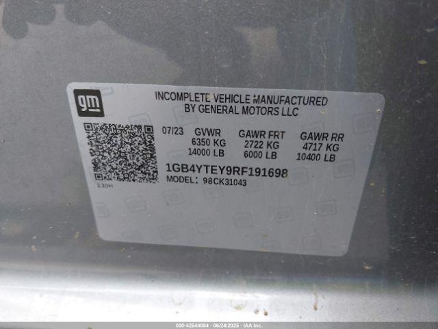 Chevrolet Silverado 3500 Lt Image 9