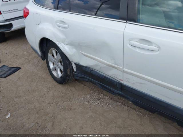 Subaru Outback 2.5i Premium Image 11