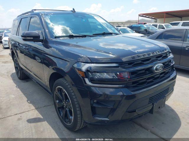  Salvage Ford Expedition