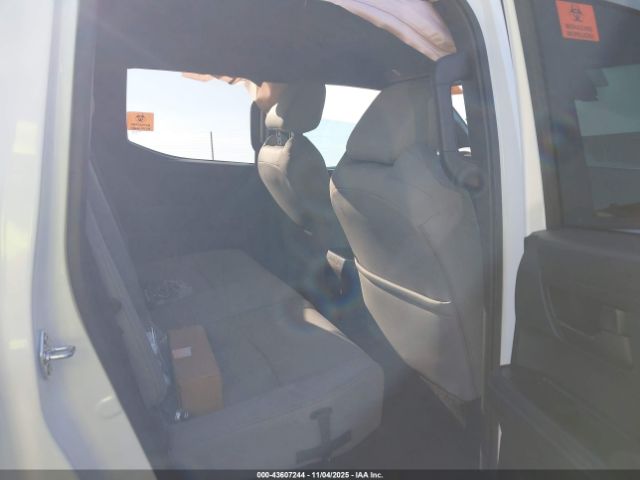 Toyota Tacoma Sr5 Image 7