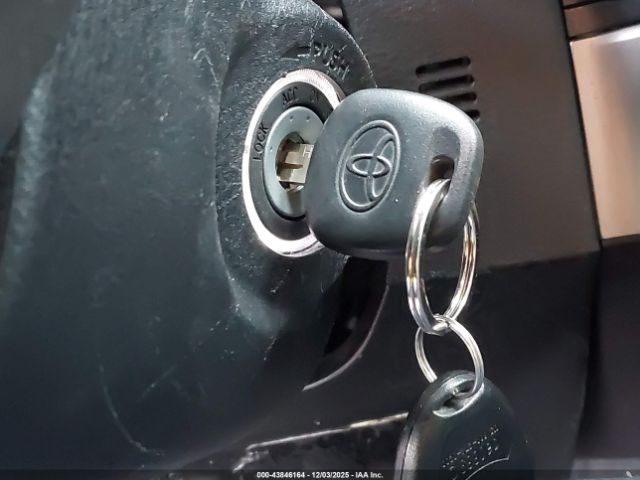 Toyota Tacoma Sr Image 8