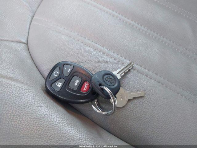 Buick Lucerne Cx Image 5