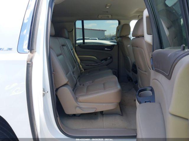 GMC Yukon Sle Image 6