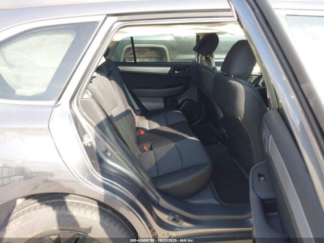 Subaru Outback 2.5i Premium Image 7