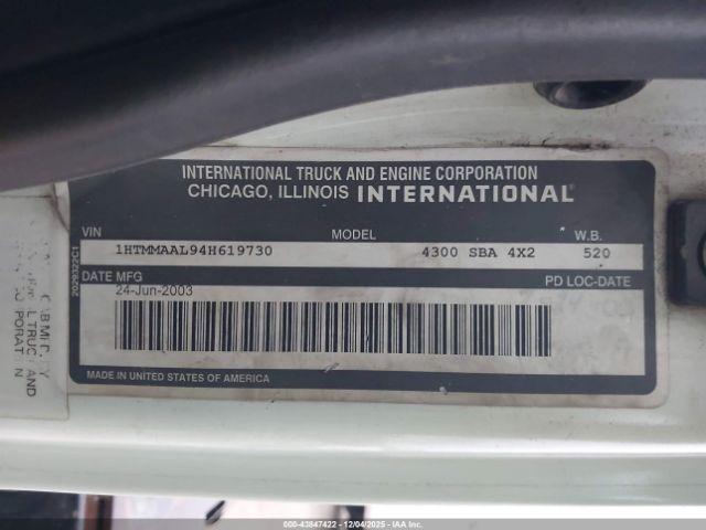 International 4000 4300 Image 6