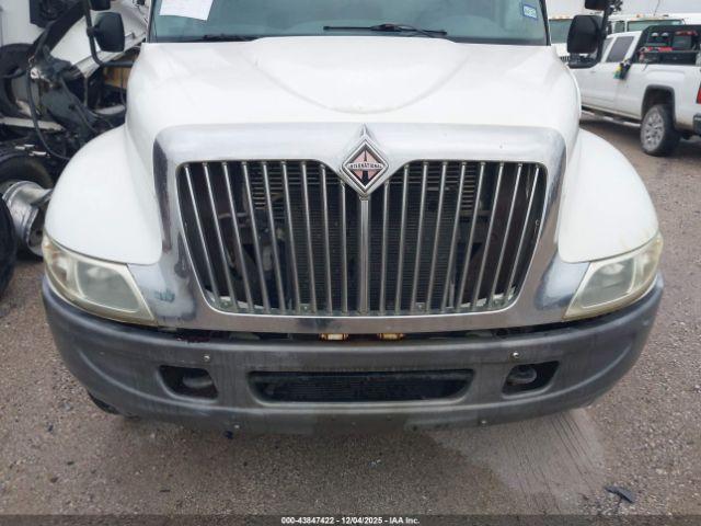 International 4000 4300 Image 16