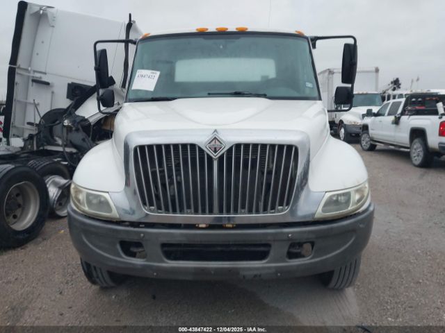 International 4000 4300 Image 5