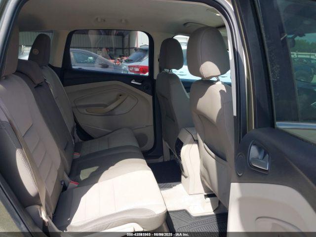 Ford Escape Se Image 10