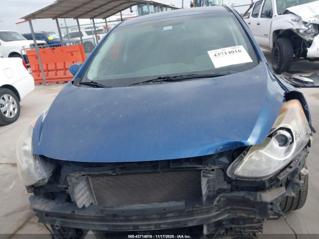 Hyundai ELANTRA Image 9