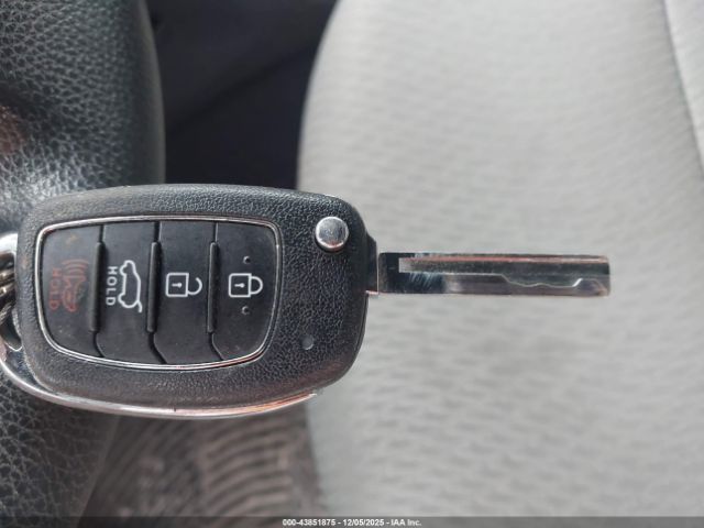 Hyundai SANTA FE 2.4l Image 13