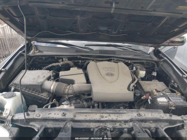 Toyota Tacoma Sr5 V6 Image 8