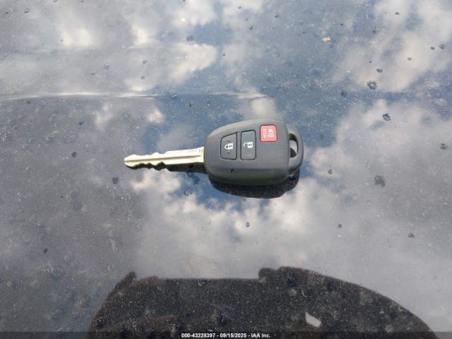 Toyota Tacoma Sr5 V6 Image 7