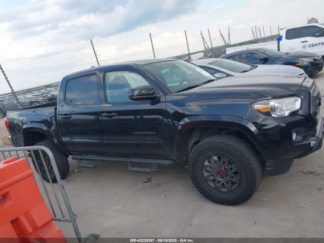 Toyota Tacoma Sr5 V6 Image 11