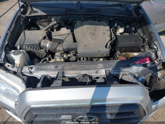 Toyota Tacoma Sr5 V6 Image 10