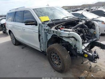  Salvage Lincoln Navigator