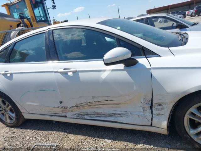 Ford Fusion Se Image 10