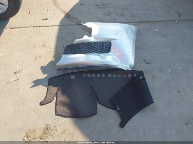 INFINITI G35 Journey Image 12