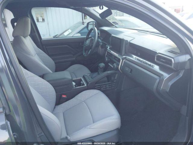 Toyota Tacoma Sr5 2wd Image 6