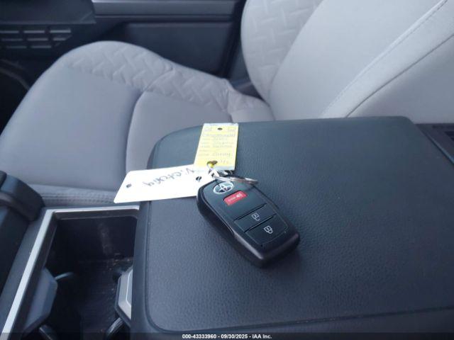 Toyota Tacoma Sr5 2wd Image 9