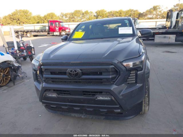Toyota Tacoma Sr5 2wd Image 7