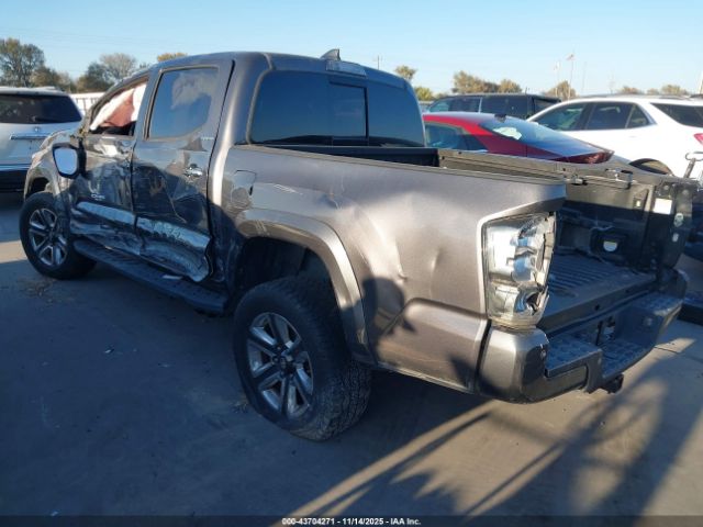 Toyota Tacoma Limited Image 3