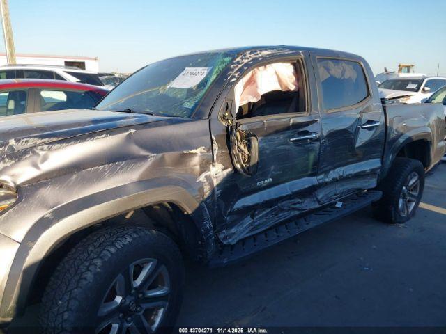 Toyota Tacoma Limited Image 5