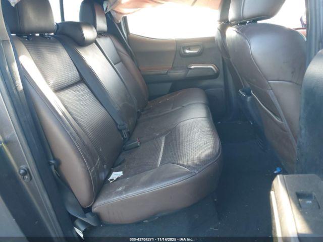 Toyota Tacoma Limited Image 4