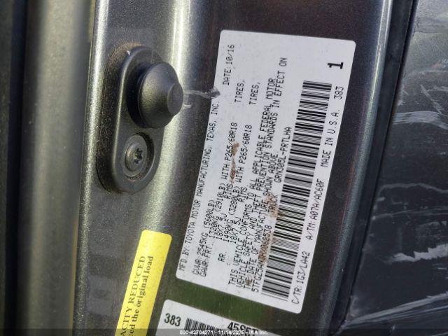 Toyota Tacoma Limited Image 11