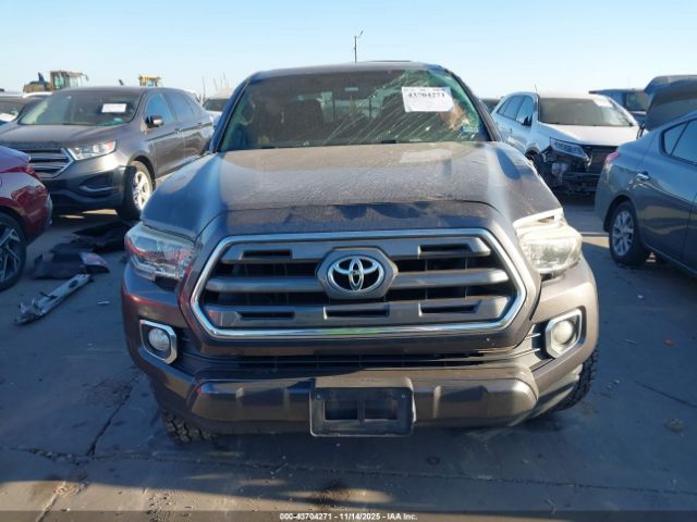 Toyota Tacoma Limited Image 7