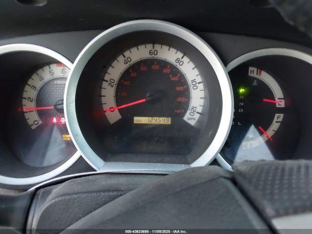 Toyota Tacoma Prerunner V6 Image 6