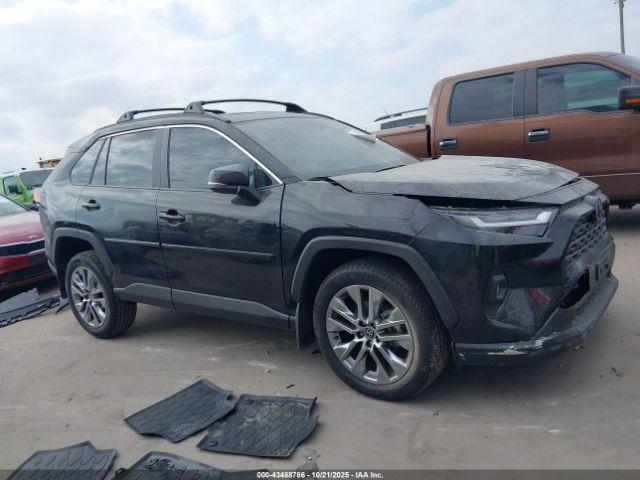 Toyota RAV4 Xle Premium Image 9