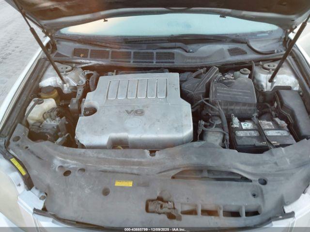 Toyota Avalon Limited Image 6